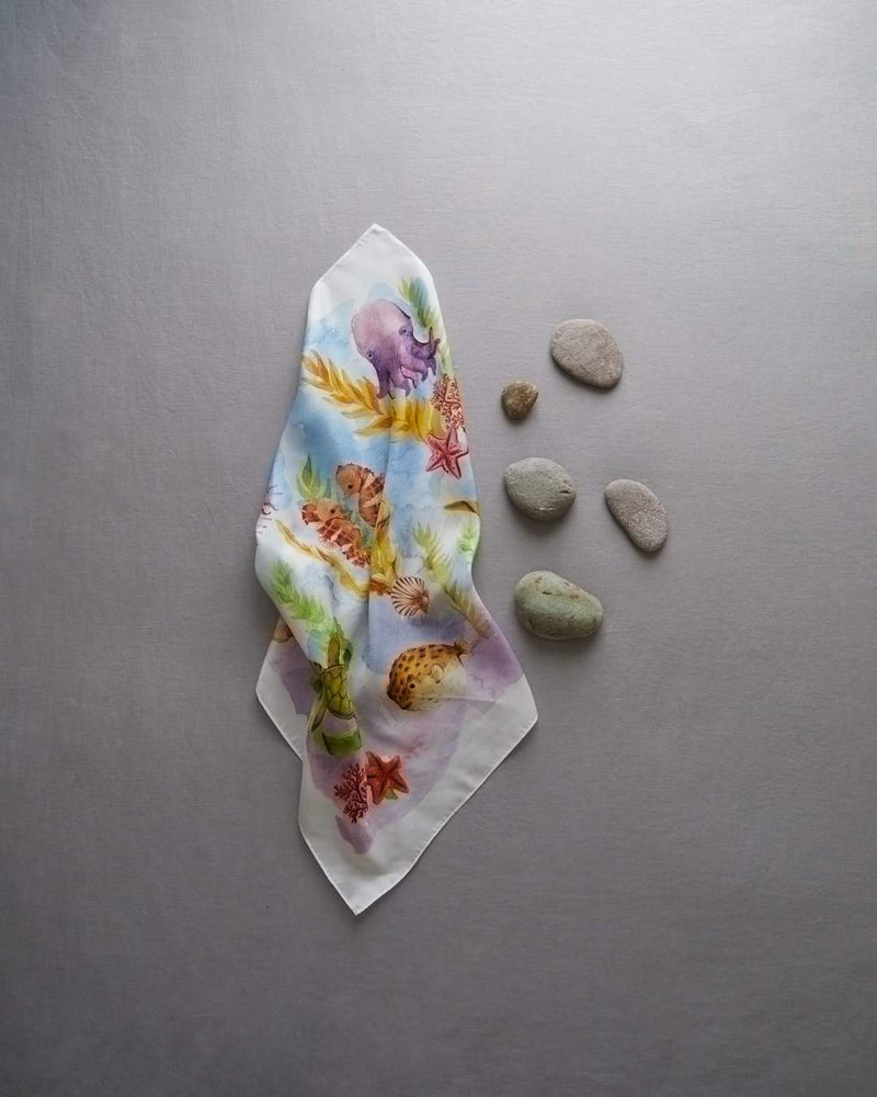 MiniKelpForestPlaysilk_0016b39c-ba90-4442-9a1f-ceeeb3561f1f_800x.jpg