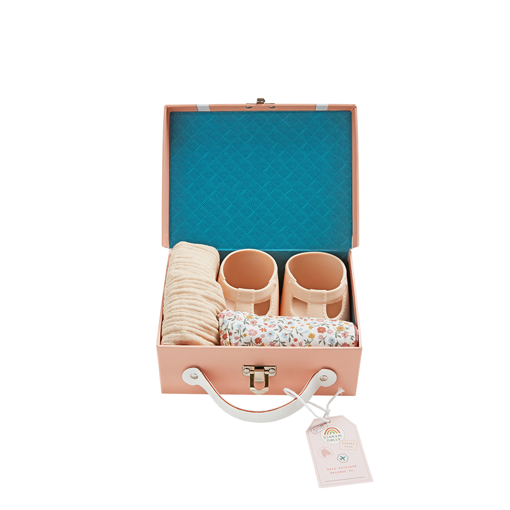 OlliElla-TravelTogs-DinkumDoll-BlushSuitcase-03_1024x1024.png
