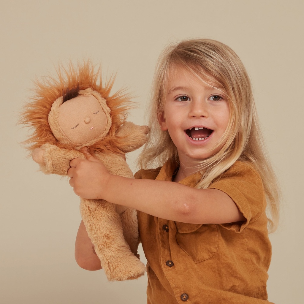 cozy_dinkum_animals_lion_pip_1_2000x.jpg