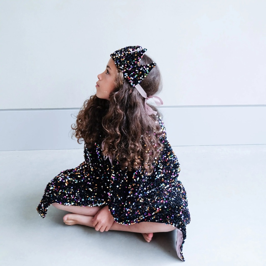 155001-23-rainbow-dazzle-sequin-cape-155002-23-rainbow-dazzle-sequin-crown-scaled.jpg.webp