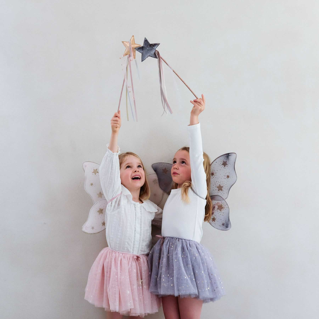 155020-07_GRISELDA_TUTU_155022-07_GRISELDA_WAND_175006-04_NEW_STARRY_NIGHT_WINGS_PINK_175007-07_NEW_STARRY_NIGHT_WINGS_GREY_175009-21_SPARKLY_WAND_175012-04_SHIMMER_PRINCESS_TUTU_2_1800x1800.webp