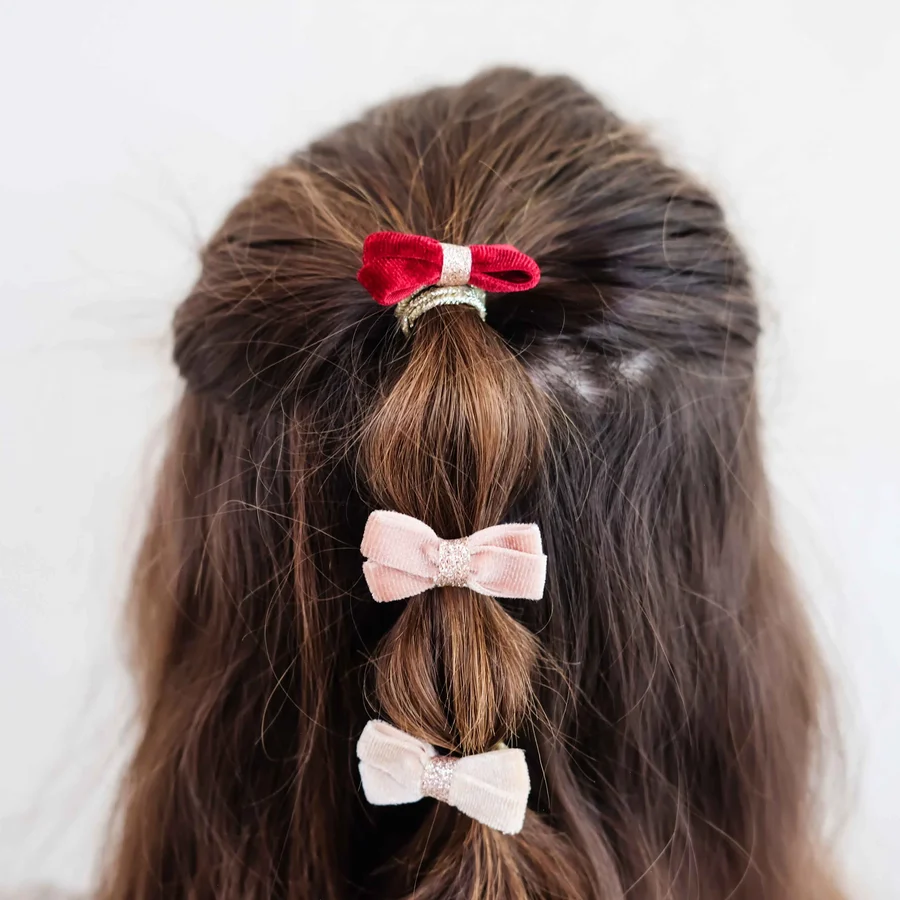 192131-04_GLITTER_VELVET_BOW_HAIR_TIES_3_900x.jpg.webp