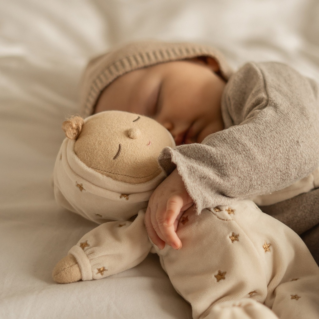 [review] dozy-dinkum-doll-lyra-19_2000x.jpg