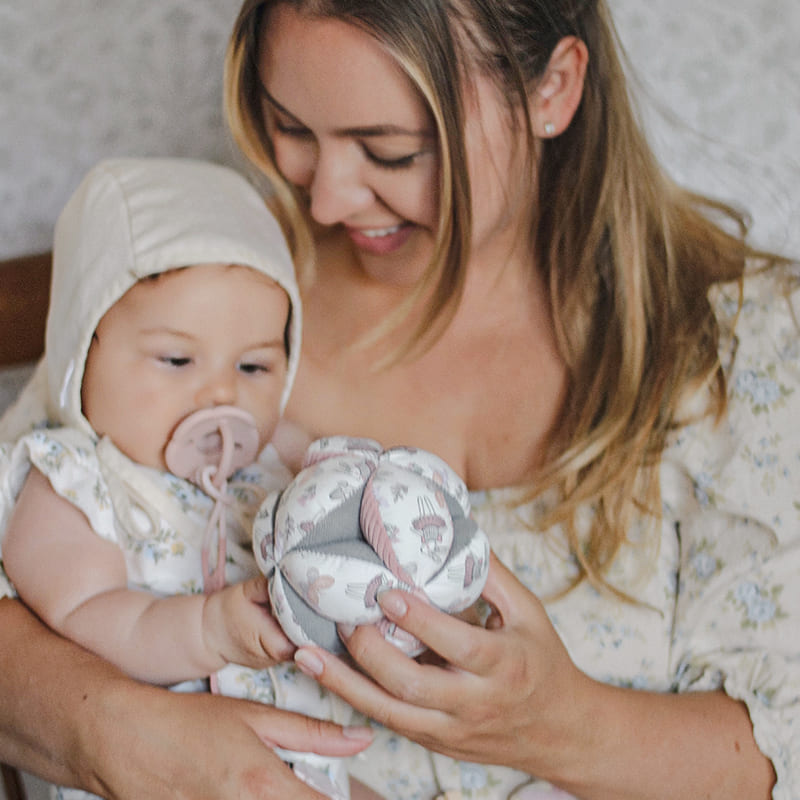 Moonkie Newborn Blush 11