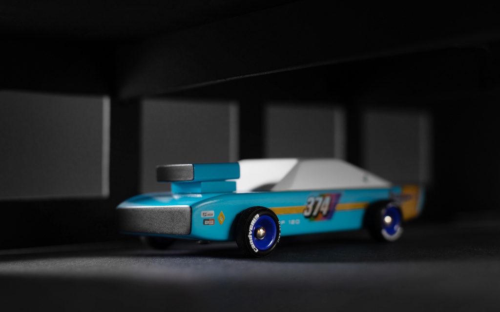 SeagullBlue_LS_QFront.jpg
