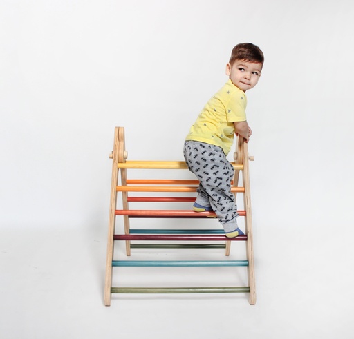 Short Climbing Pikler Triangle