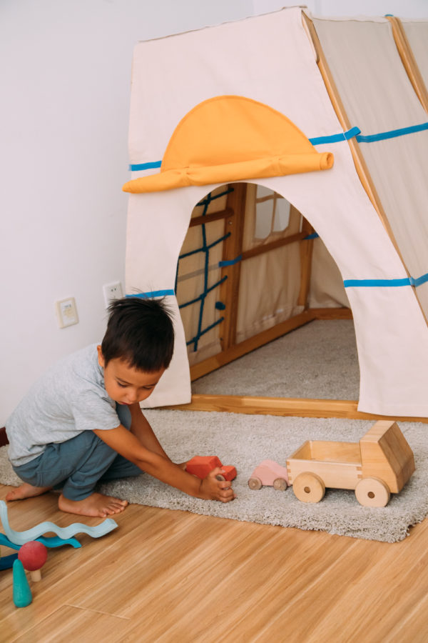 Tent - Image 2