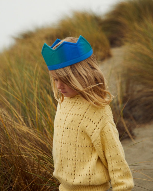 Crowns - Ocean - Image 4