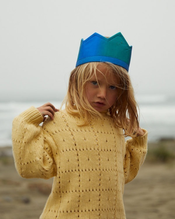 Crowns - Ocean - Image 3