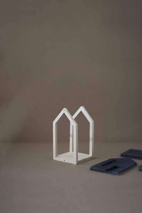WOODEN DOLLHOUSE on the magnets M - Northern Sea - Image 6