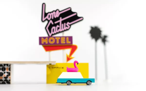Flamingo Wagon - Image 4