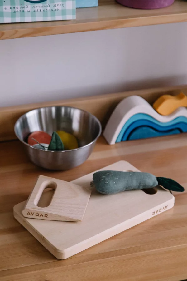 Wooden Cutting Board & Knife Set - Image 6