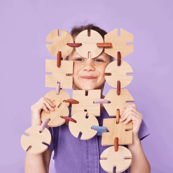 Family Set - 128 Pieces - Image 2