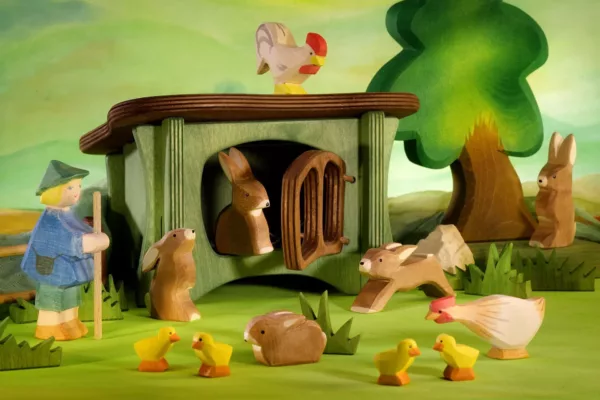 Rabbit / Geese Hutch - Image 2